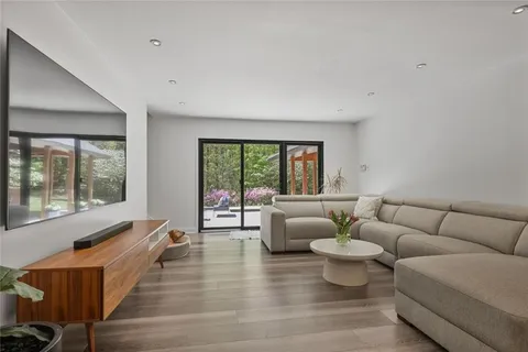 $1,175,000 | 4832 Lake Fjord Pass, Marietta, GA 30068