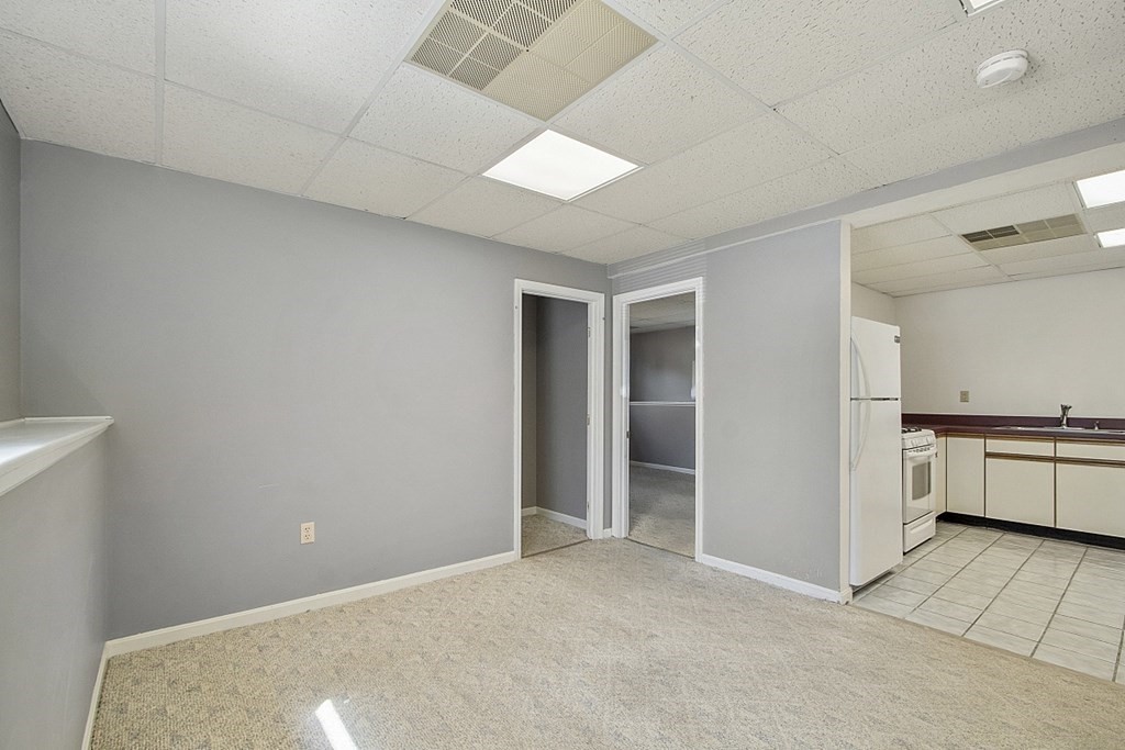 366 Salem Road Billerica, MA 01821 - Photo 20 of 42