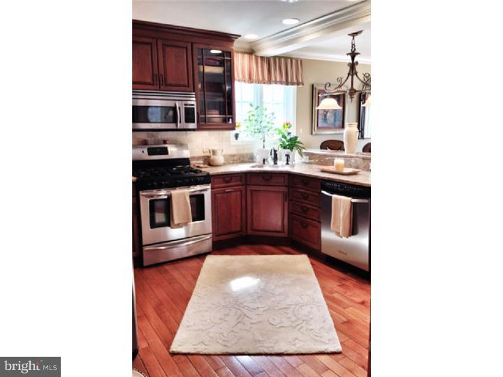 132 Silver Lake Drive Clementon, NJ 08021 - Photo 9 of 25 Kitchen
