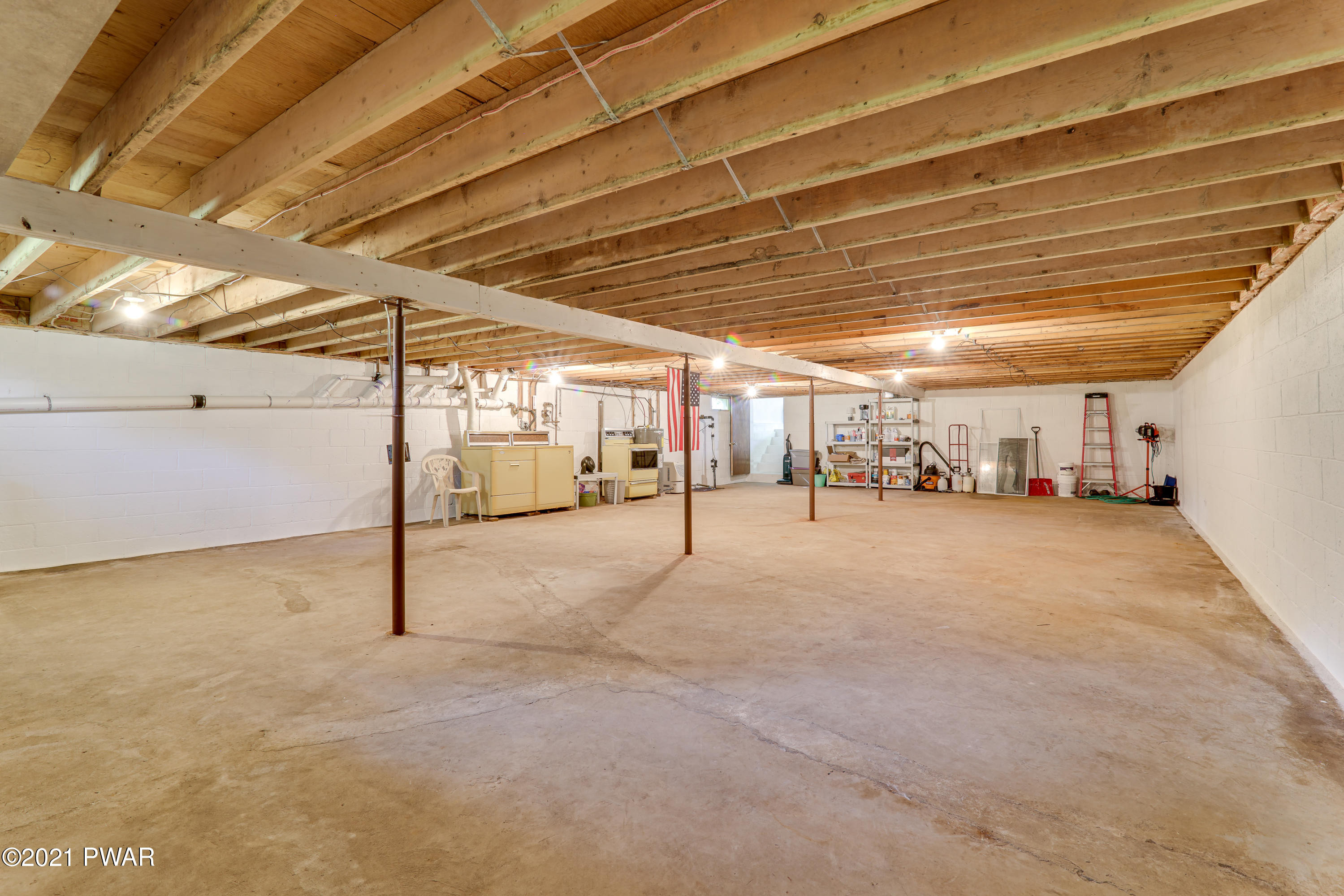 498 Ridge Avenue Hawley, PA 18428 - Photo 27 of 33 RBPH5726-HDR