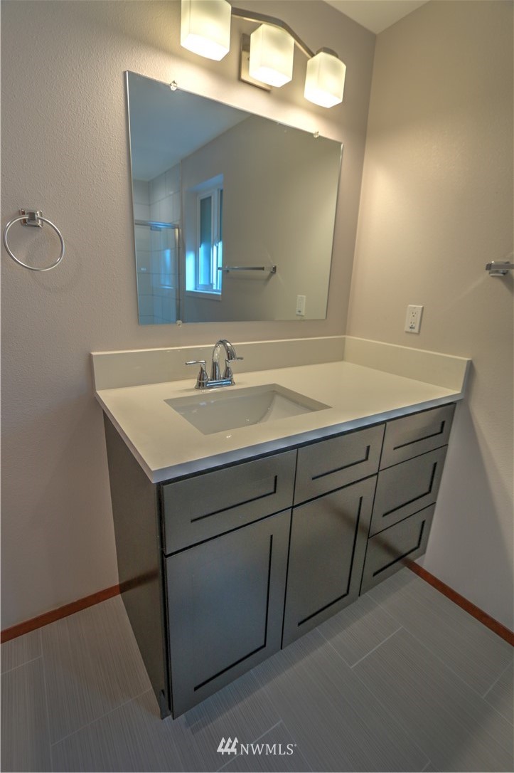 9014 Ridgeview Circle West University Place, WA 98466 - Photo 14 of 25 Gallery Image 14