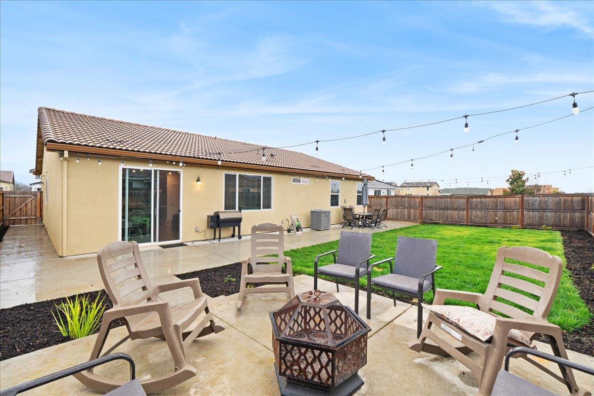 948 Brooke Stream Lincoln, CA 95648 - Photo 25 of 27