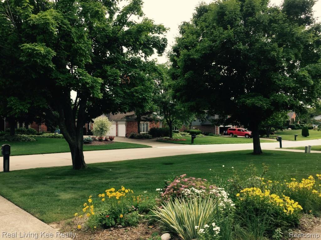 3576 Salem Drive Rochester, MI 48306 - Photo 26 of 30 FullSizeRender(44).jpg