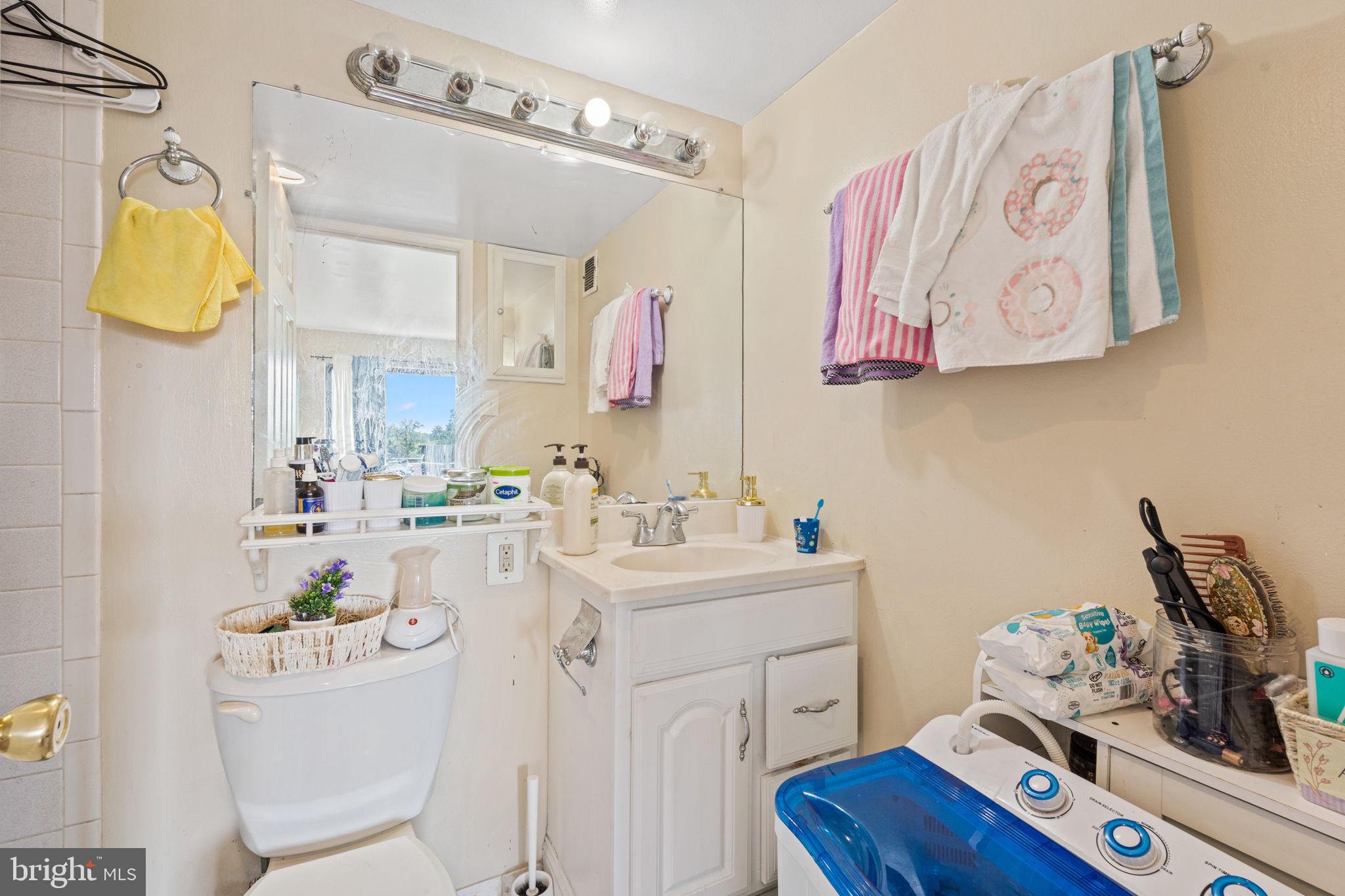 8830 Piney Branch Road, Unit 704 Silver Spring, MD 20903 - Photo 15 of 18 Gallery Image 15