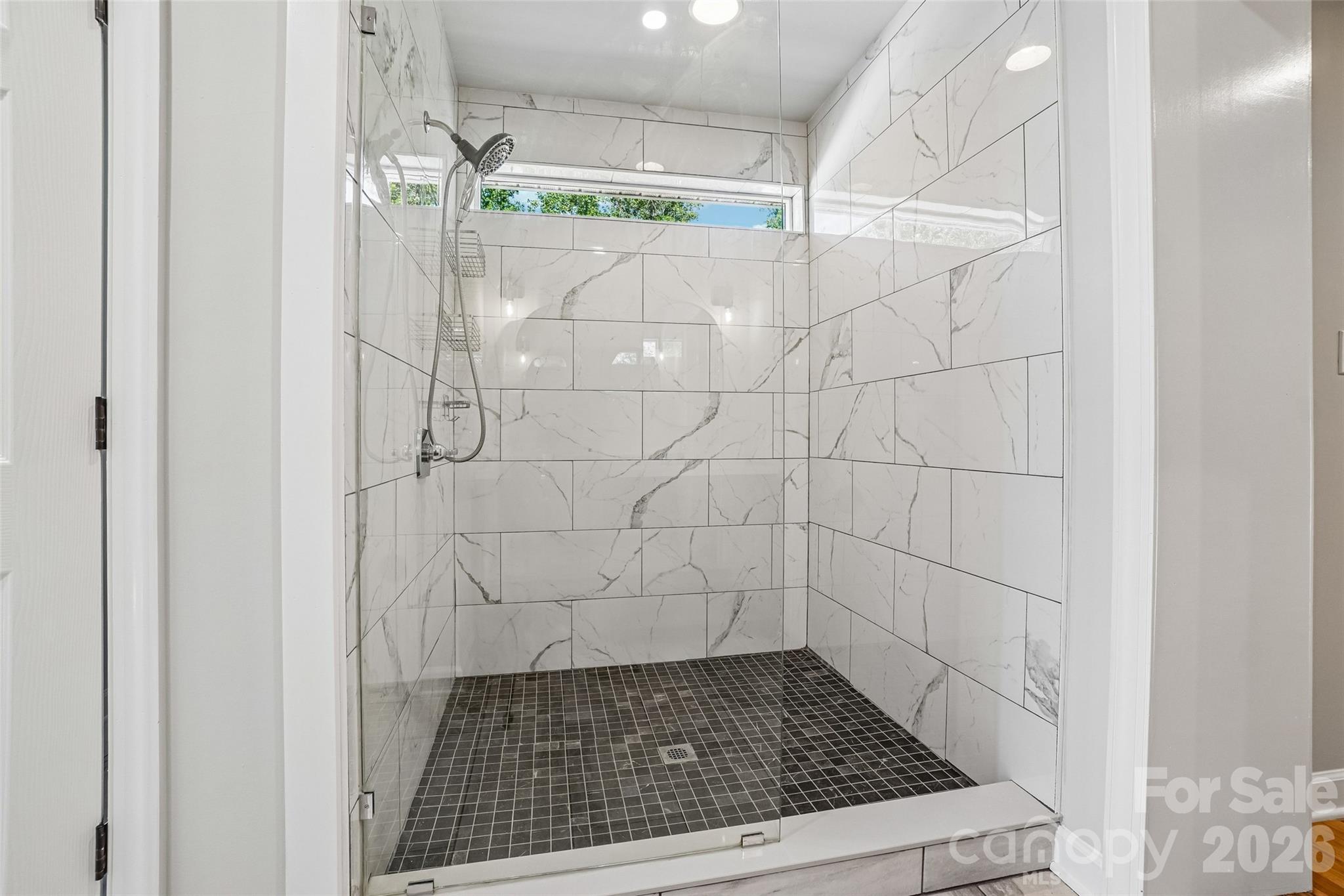 28 Ridgefield Place Asheville, NC 28803 - Photo 26 of 48