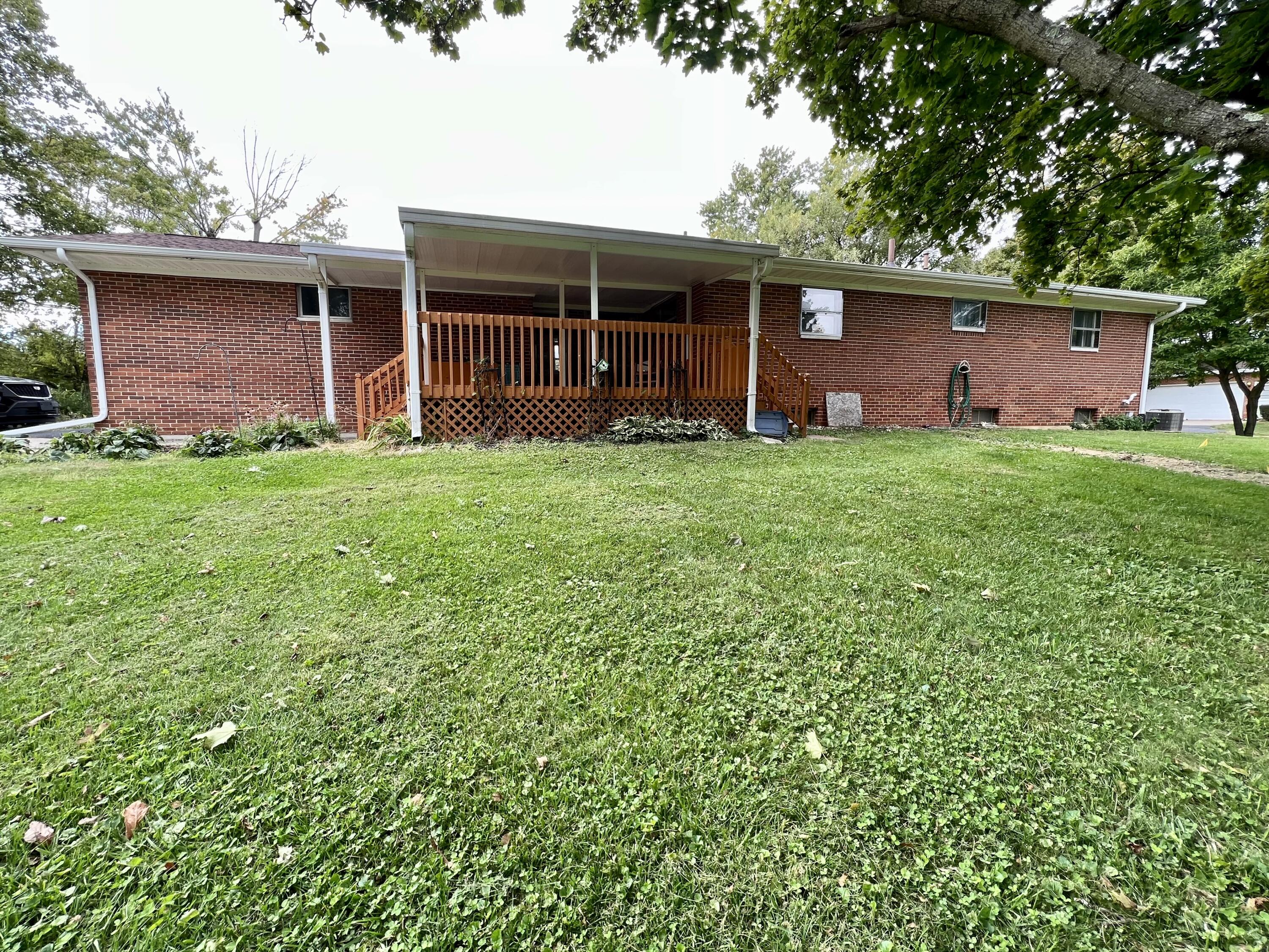 4212 Upper Valley Springfield, OH 45502 - Photo 32 of 40