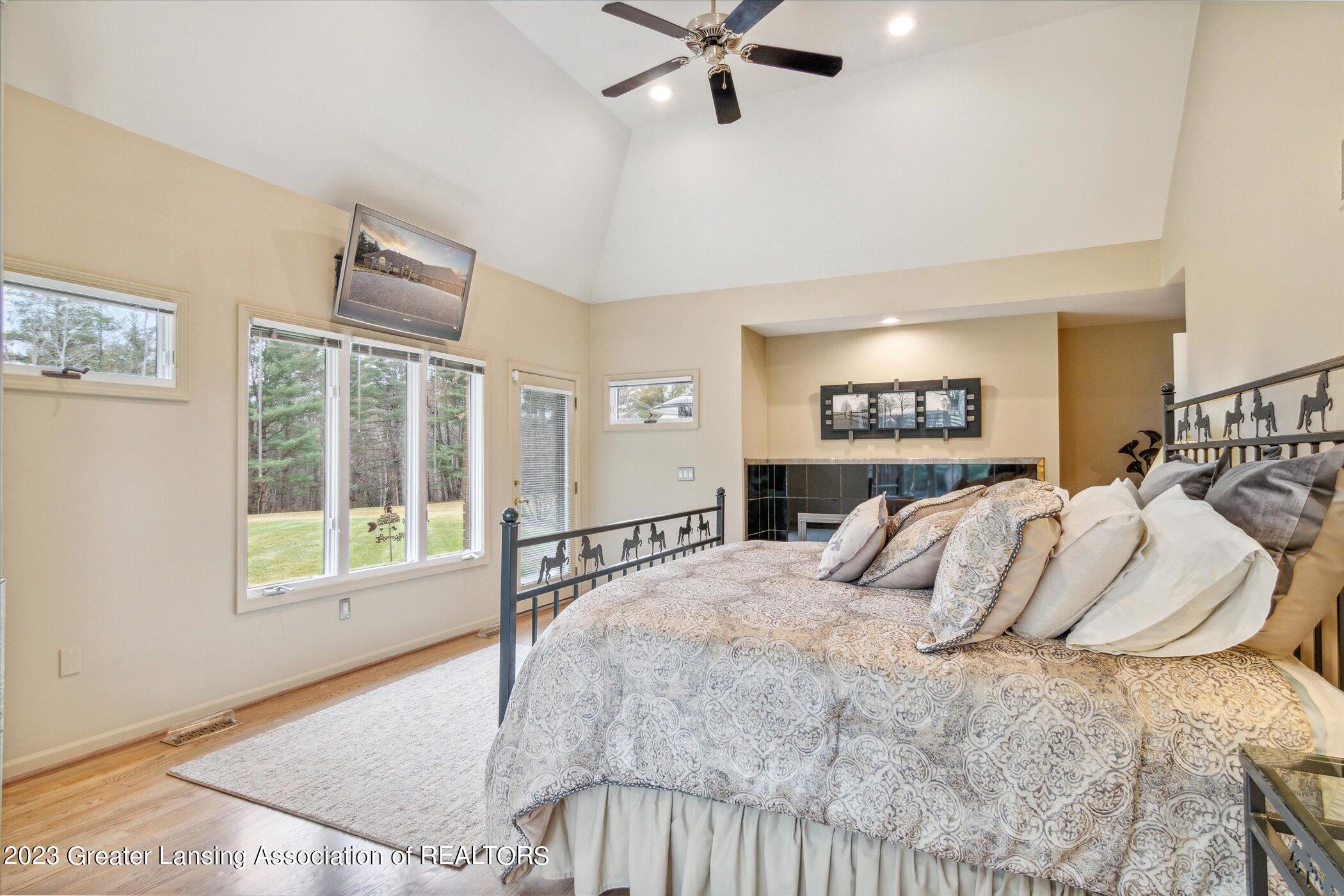 7571 Beard Road Avoca, MI 48006 - Photo 22 of 88 34-7571-Beard-Rd-Avoca-MI-48006-WindowSt
