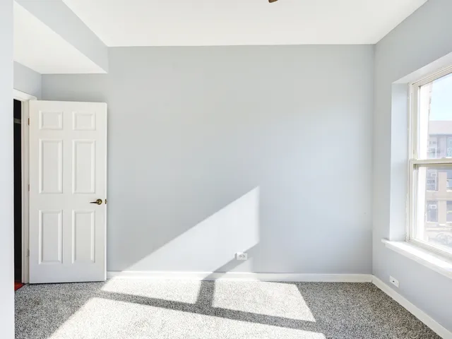 $215,000 | 757 South Independence Boulevard, Unit 3S, Chicago, IL 60624