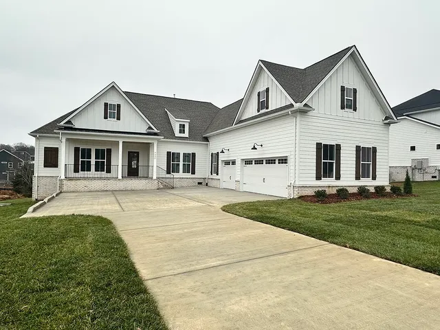 $812,850 | 7332 Dutch River Circle, Fairview, TN 37062