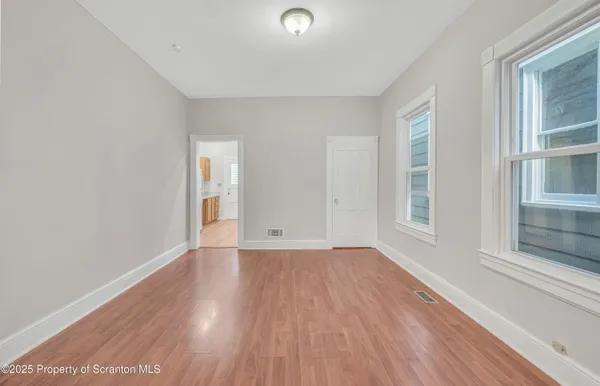 $1,500 | 1703 Monsey Avenue, Scranton, PA 18509