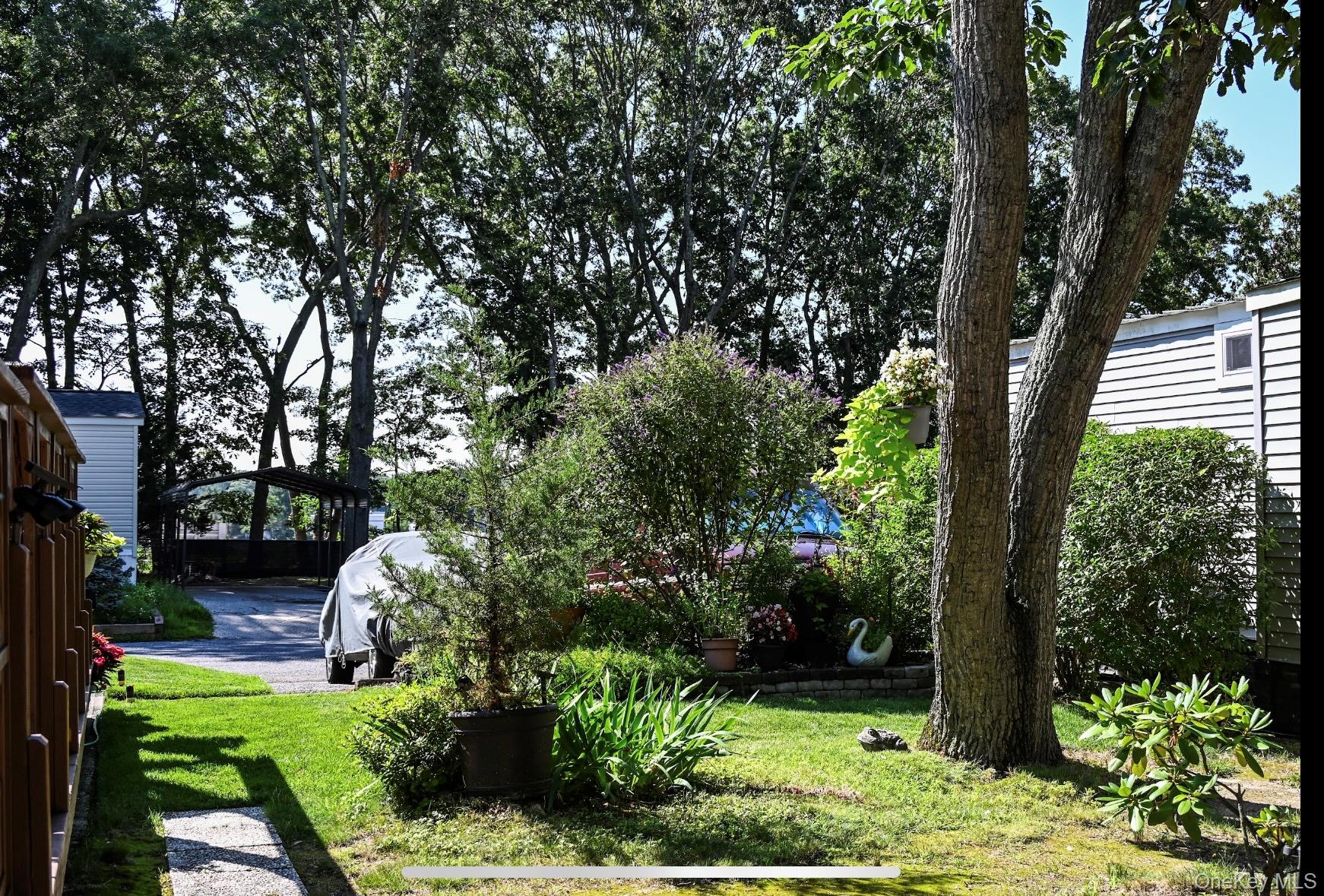 433-34 Mill Road Manorville, NY 11933 - Photo 4 of 20 Gallery Image 4