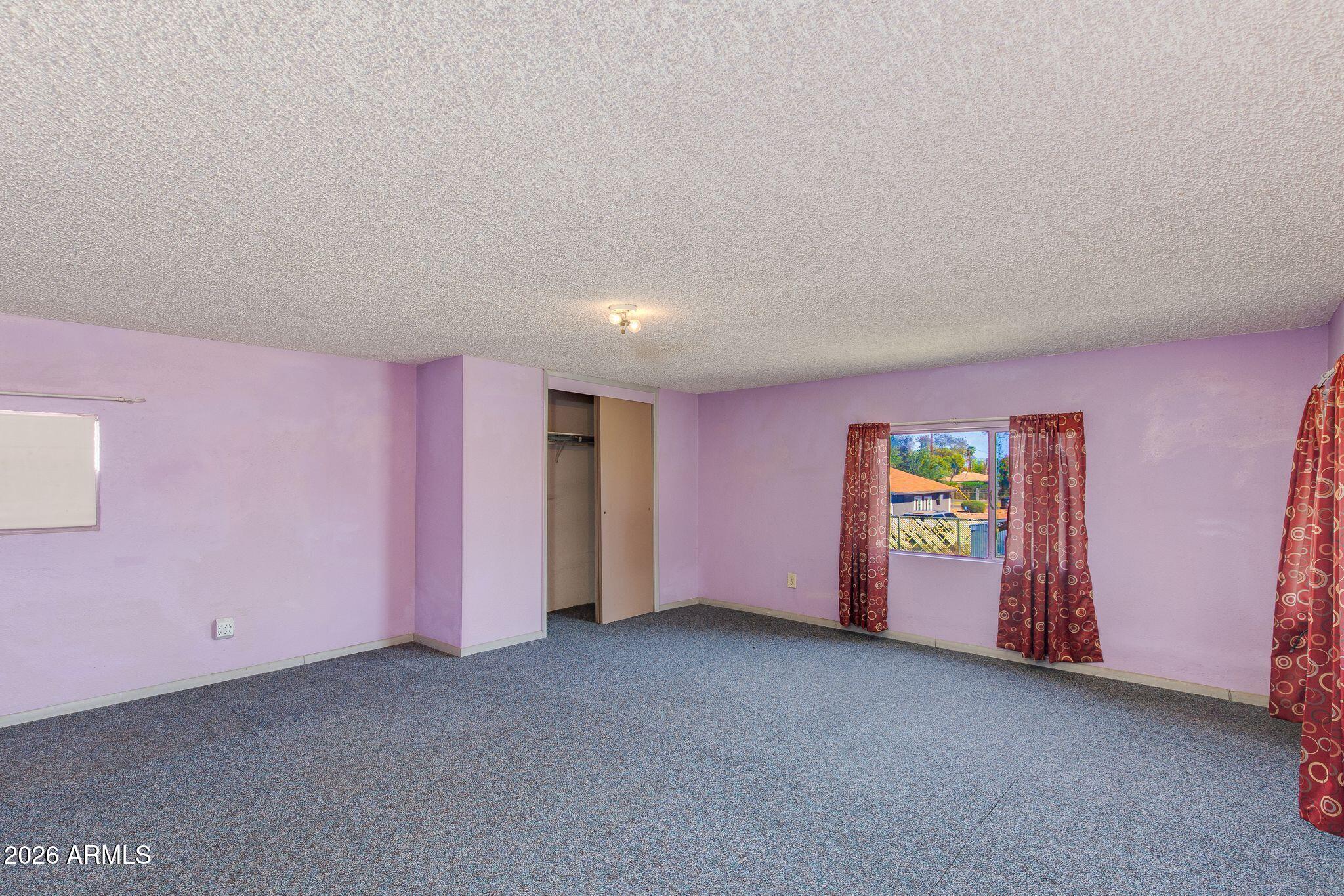 316 West Roeser Road Phoenix, AZ 85041 - Photo 11 of 35 a view of an empty room