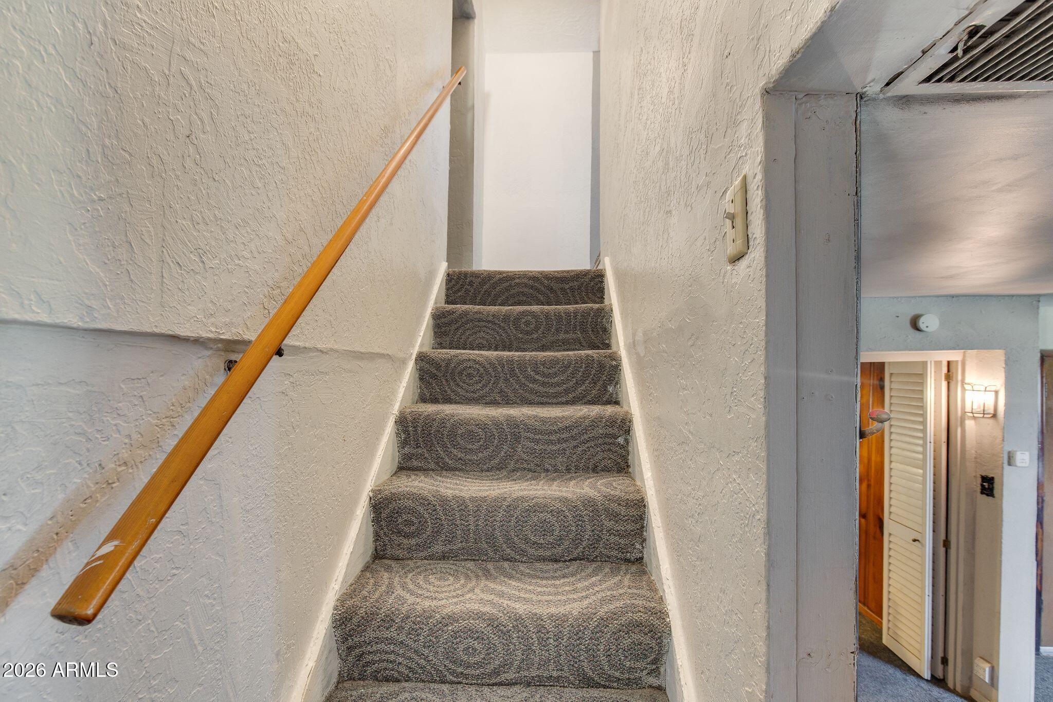 316 West Roeser Road Phoenix, AZ 85041 - Photo 22 of 35 a view of entryway