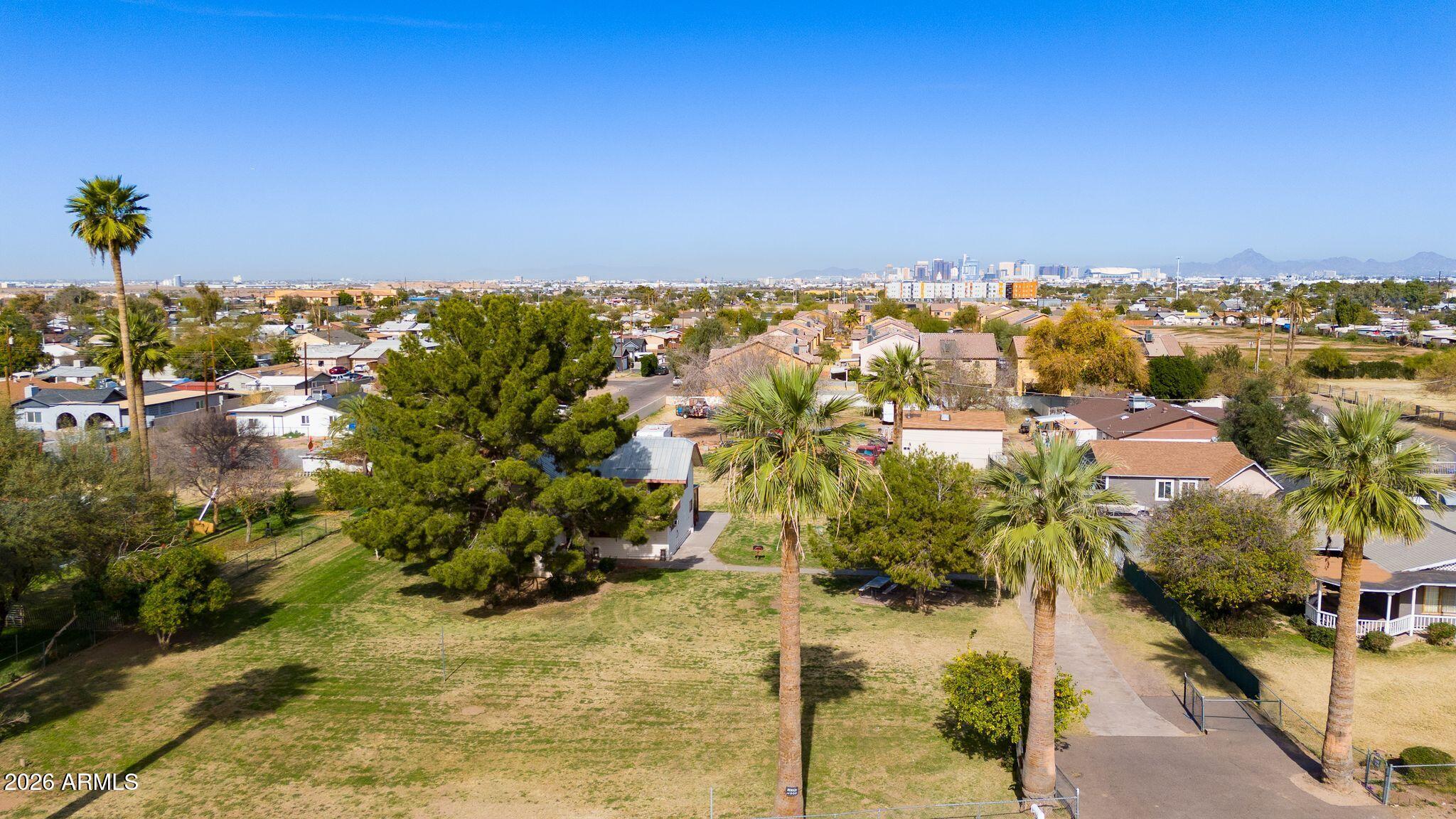 316 West Roeser Road Phoenix, AZ 85041 - Photo 30 of 35 a view of a city