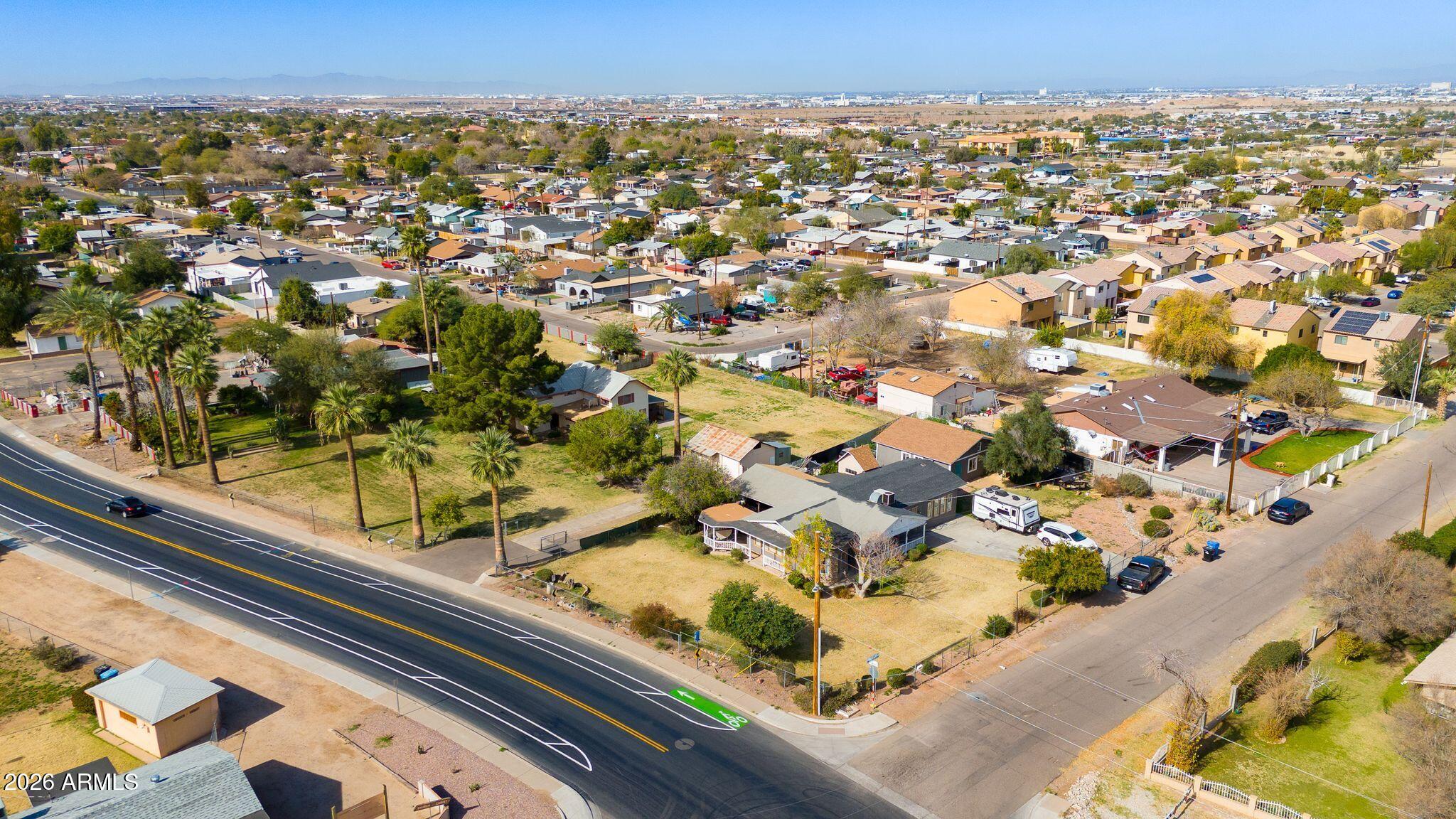 316 West Roeser Road Phoenix, AZ 85041 - Photo 8 of 12 11-Roeser