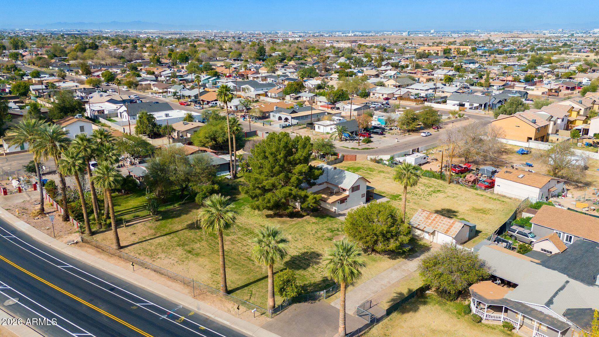 316 West Roeser Road Phoenix, AZ 85041 - Photo 9 of 12 13-Roeser