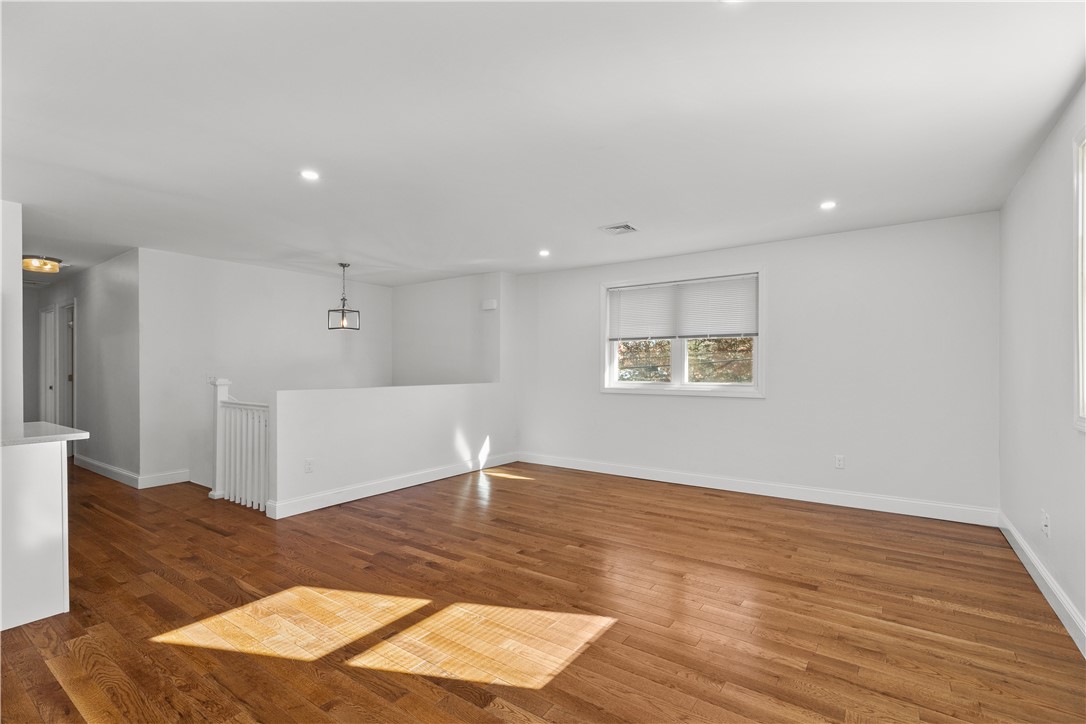 15 Ridgewood Road Charlestown, RI 02813 - Photo 10 of 48