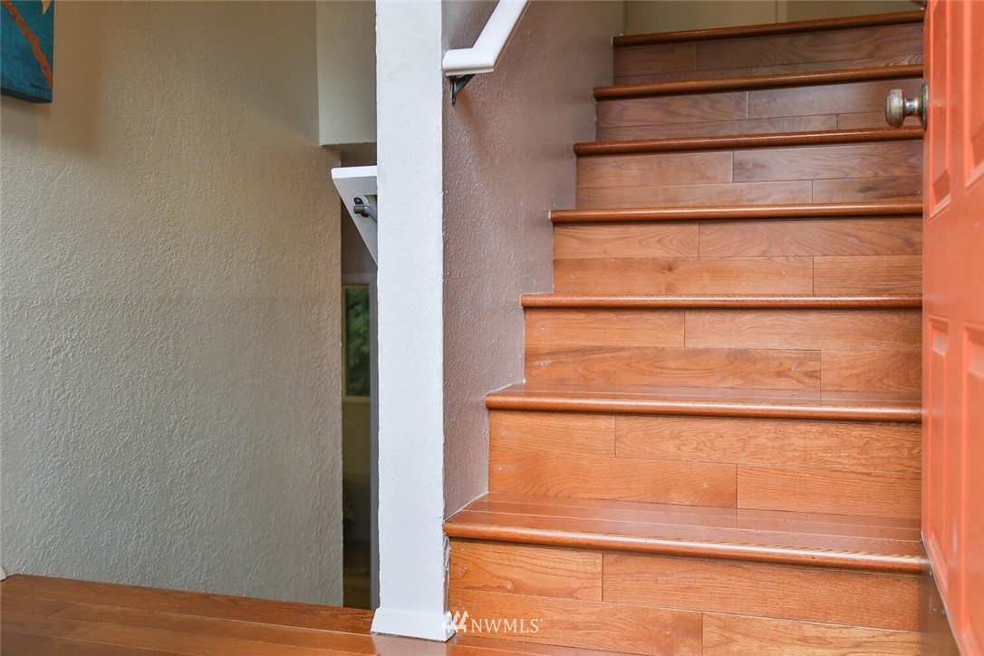 1933 169th Place Southeast Bothell, WA 98012 - Photo 5 of 34 a close view of closet