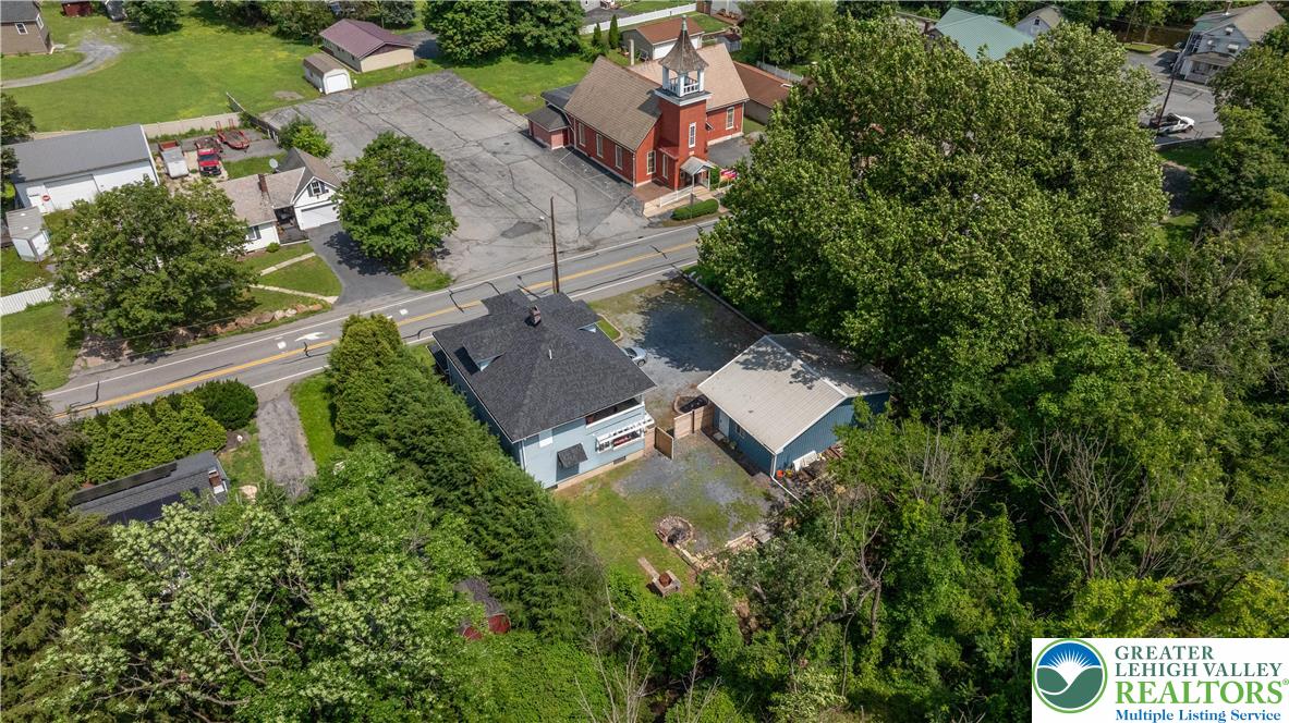 4130 Forest Inn Road Palmerton, PA 18071 - Photo 7 of 41