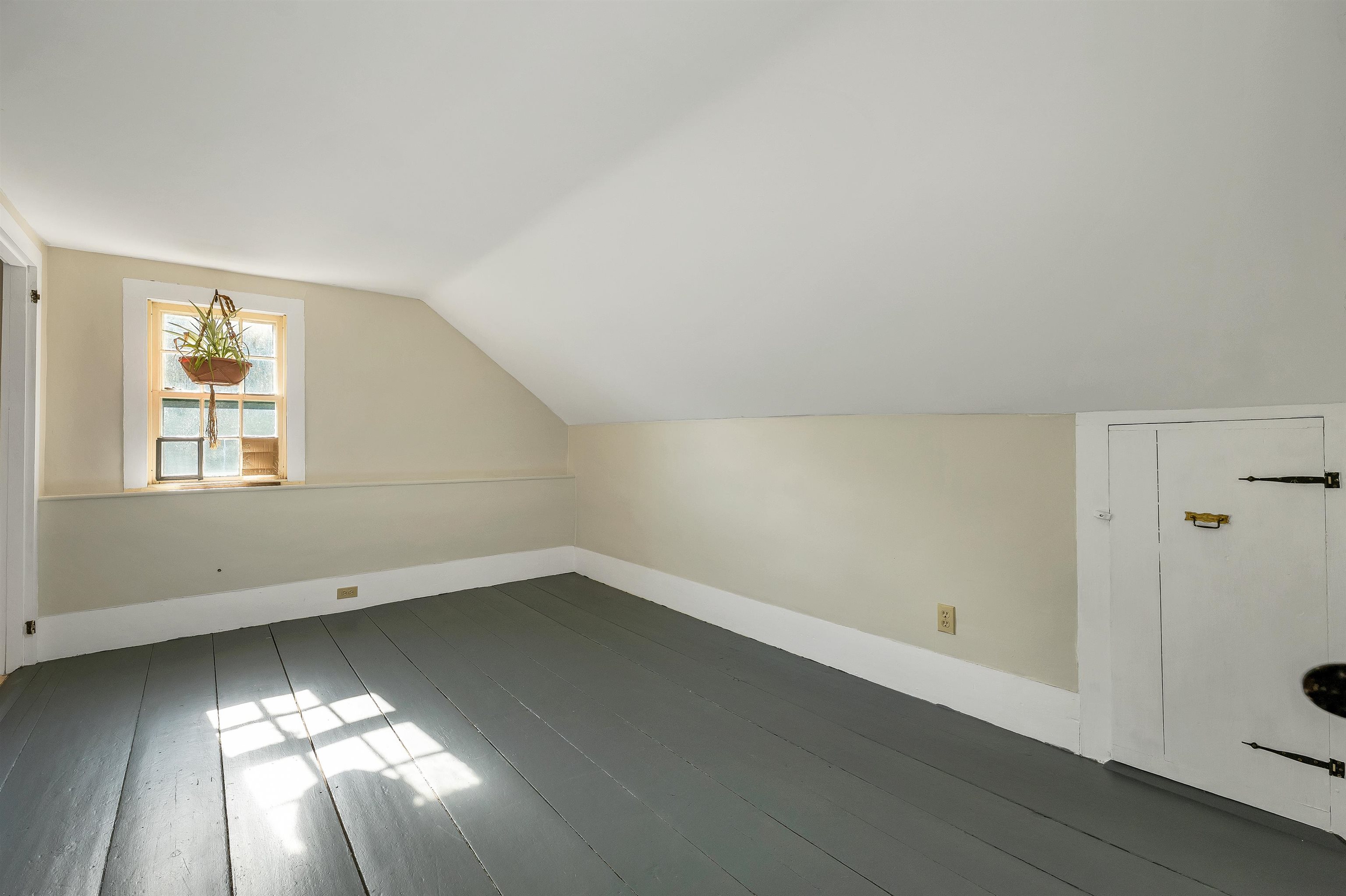 107 Town House Road New Hampton, NH 03256 - Photo 35 of 44 Gallery Image 35