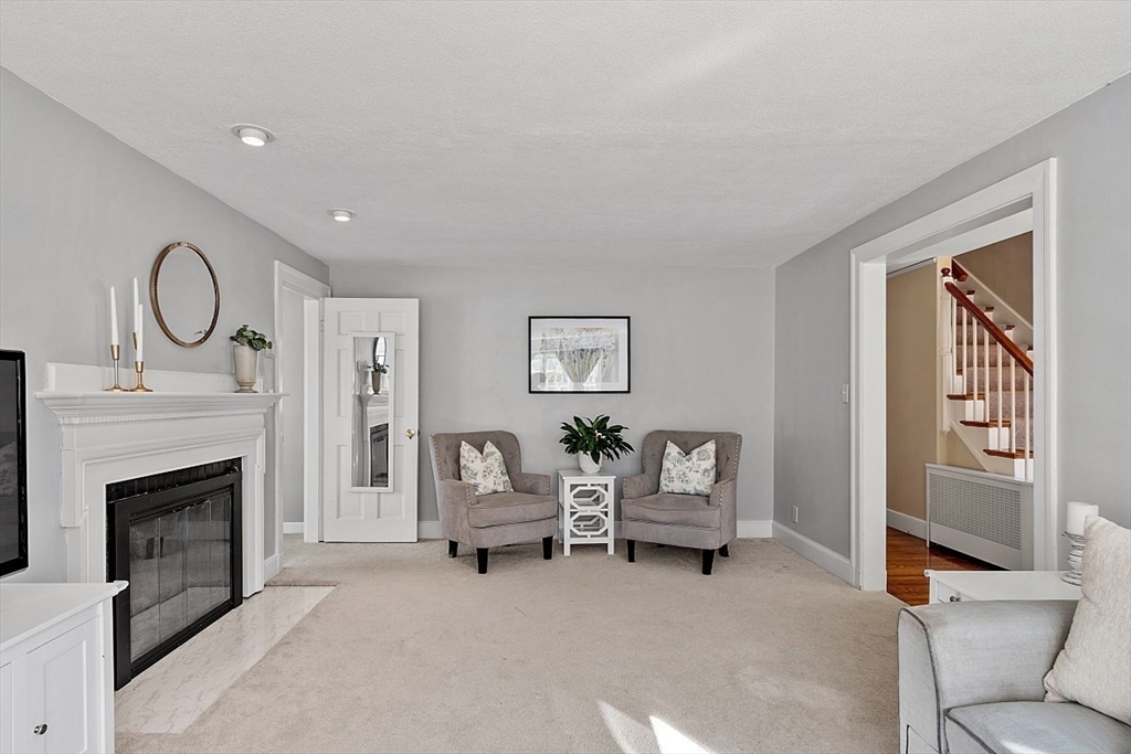 6 Philips Road Stoneham, MA 02180 - Photo 3 of 31