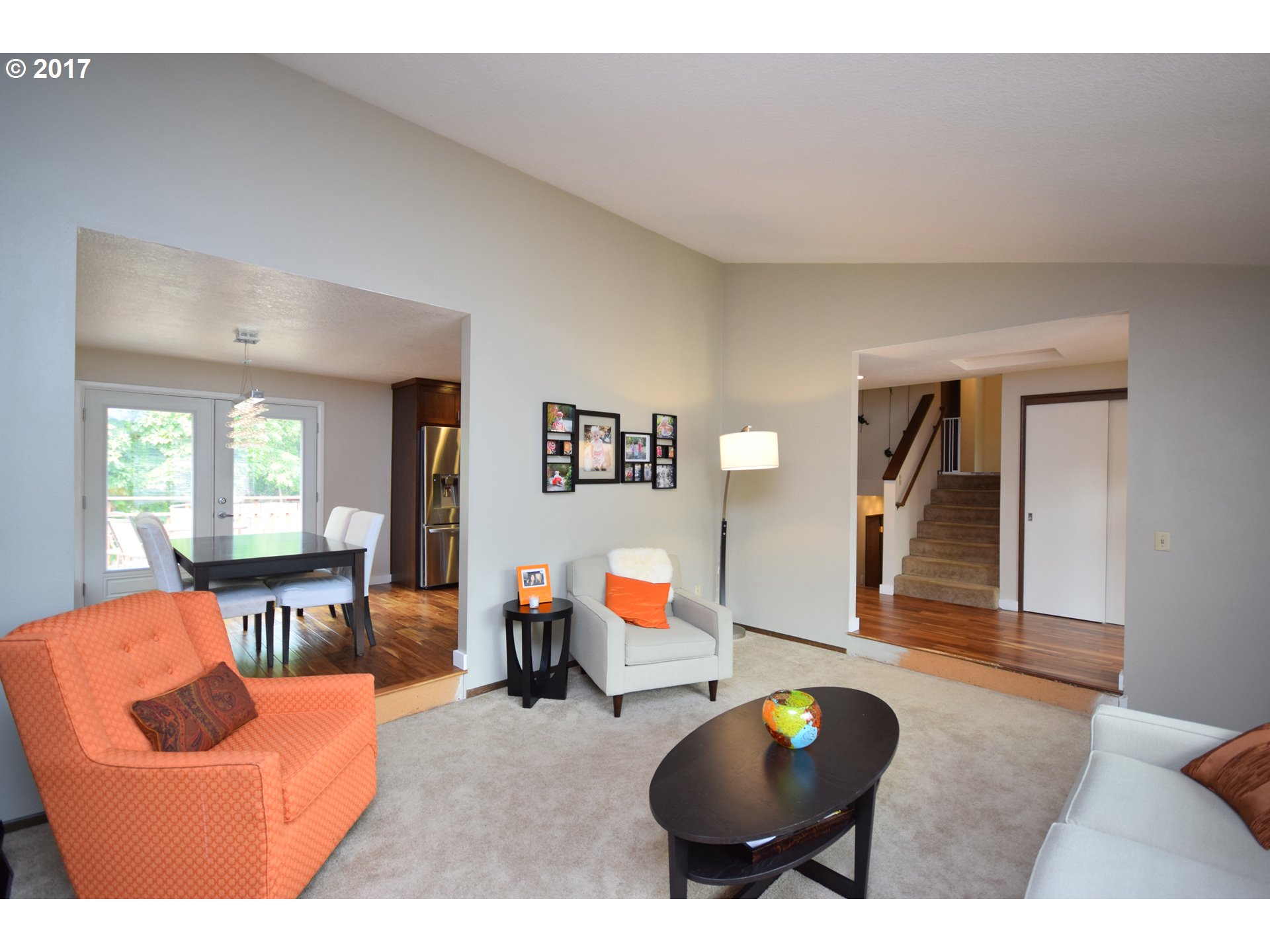 8087 Southwest Rigert Court Beaverton, OR 97007 - Photo 6 of 21 Gallery Image 6
