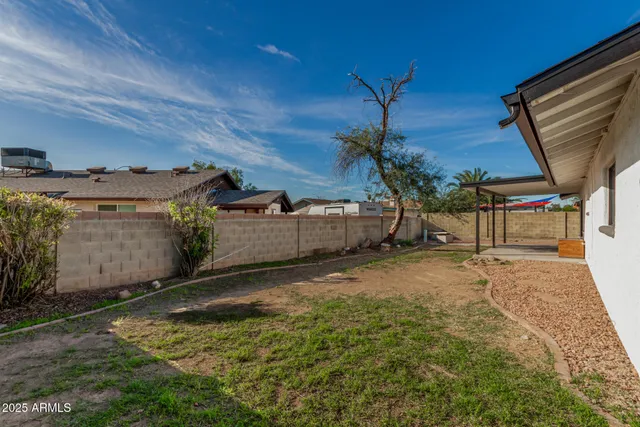 $385,000 | 5515 West Carol Ann Way, Glendale, AZ 85306