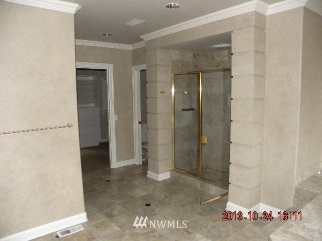 3421 Evergreen Point Road Medina, WA 98039 - Photo 15 of 25