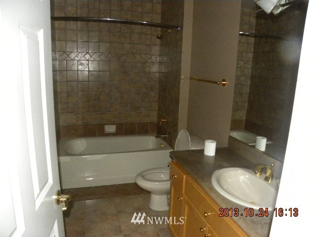 3421 Evergreen Point Road Medina, WA 98039 - Photo 19 of 25