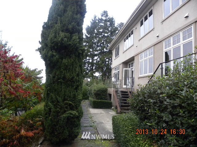 3421 Evergreen Point Road Medina, WA 98039 - Photo 24 of 25