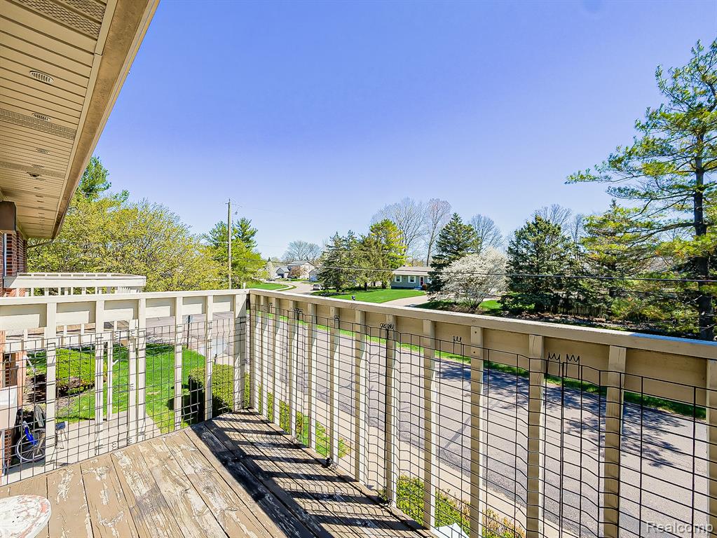 125 East Van Riper Road, Unit 5 Fowlerville, MI 48836 - Photo 21 of 23
