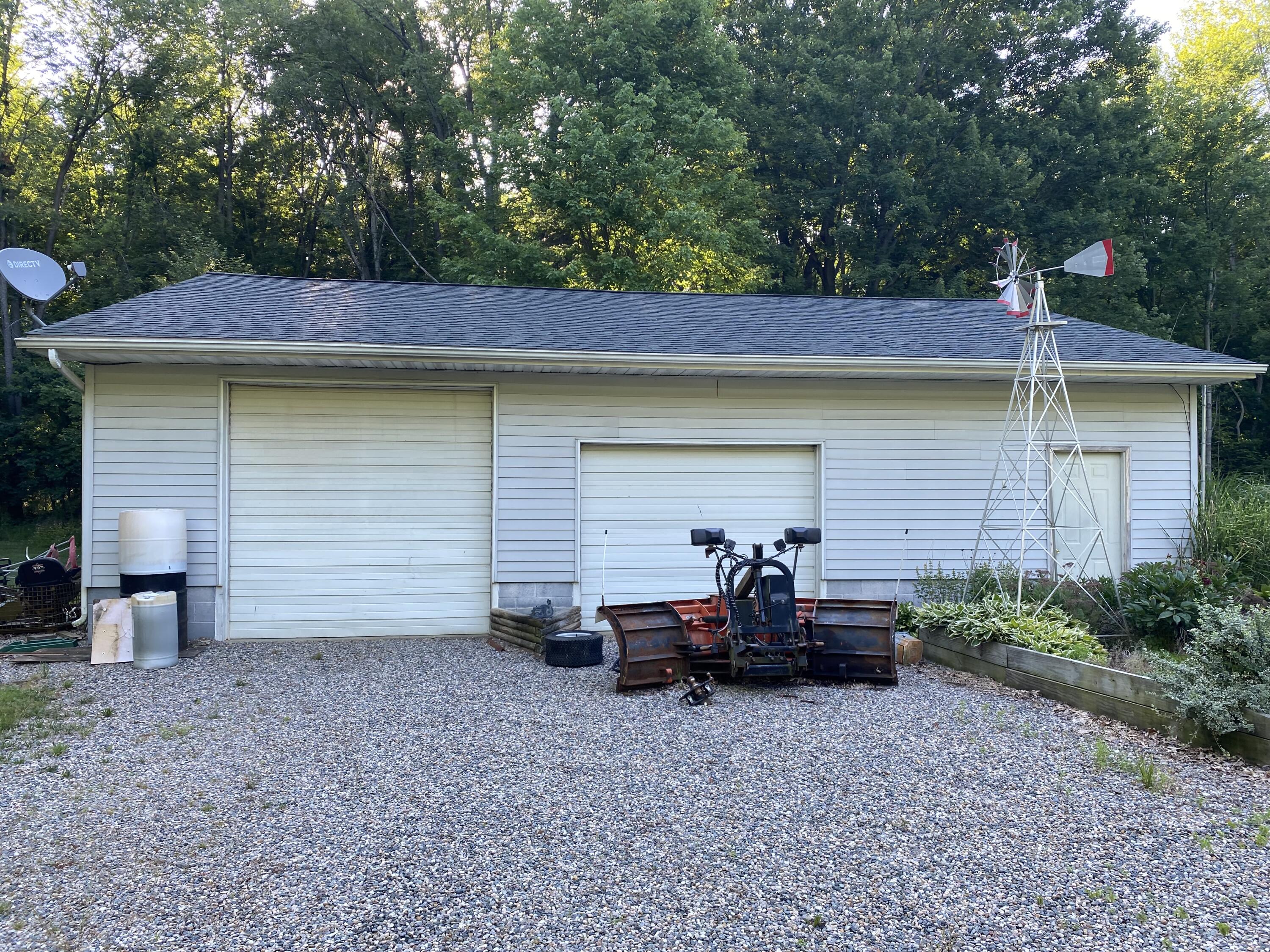 5247 Bean Road Allen, MI 49227 - Photo 3 of 17 IMG_9052