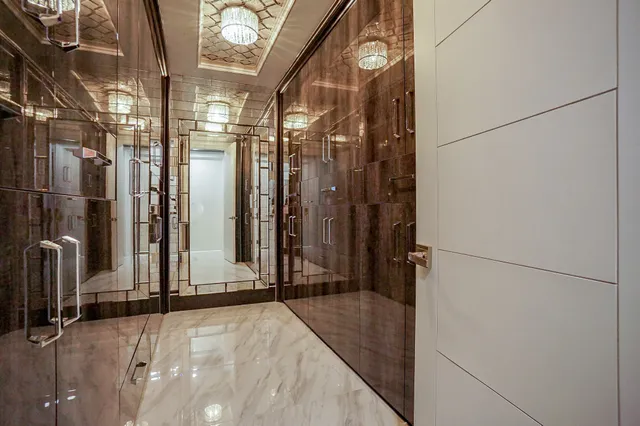 $4,000 | 5711 Sugar Hill Drive, Unit 29, Houston, TX 77057