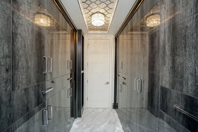 $4,000 | 5711 Sugar Hill Drive, Unit 29, Houston, TX 77057