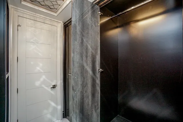 $4,000 | 5711 Sugar Hill Drive, Unit 29, Houston, TX 77057