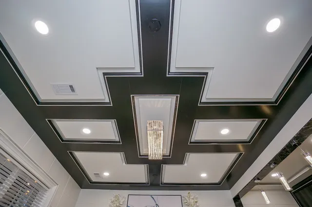 $4,000 | 5711 Sugar Hill Drive, Unit 29, Houston, TX 77057