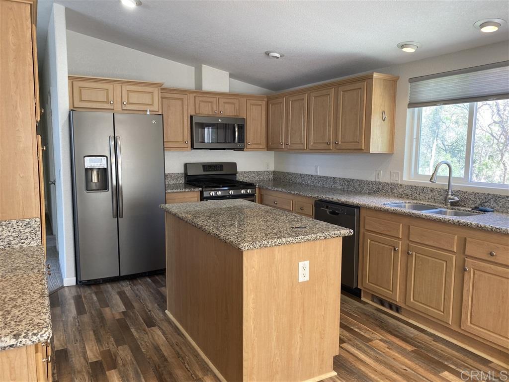 3505 Alpine Boulevard, Unit 34 Alpine, CA 91901 - Photo 4 of 13