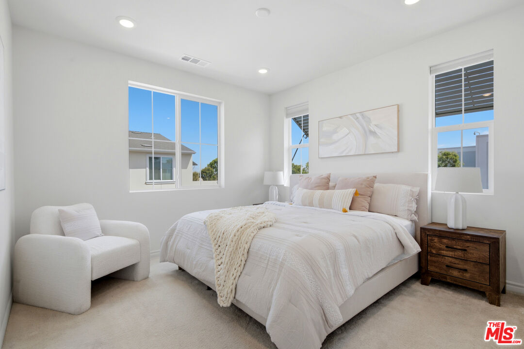1426 Reliance Carson, CA 90746 - Photo 13 of 36 Gallery Image 13