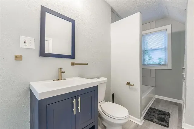 $250,000 | 2641 Agnes Avenue, Kansas City, MO 64127