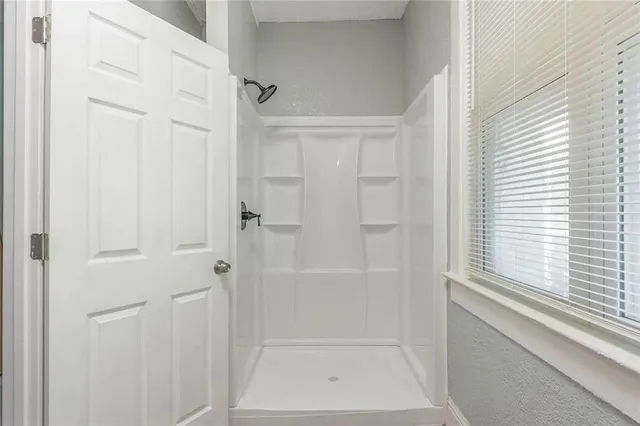 $250,000 | 2641 Agnes Avenue, Kansas City, MO 64127