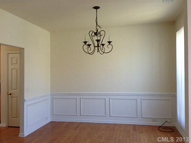 11406 Erwin Ridge Avenue Charlotte, NC 28213 - Photo 2 of 16