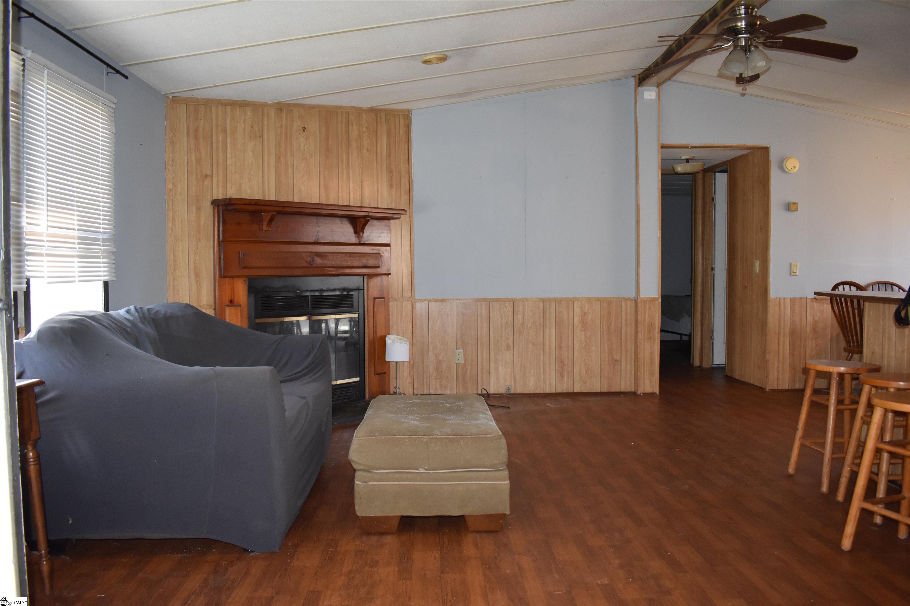 632 Union Highway Enoree, SC 29335 - Photo 2 of 14