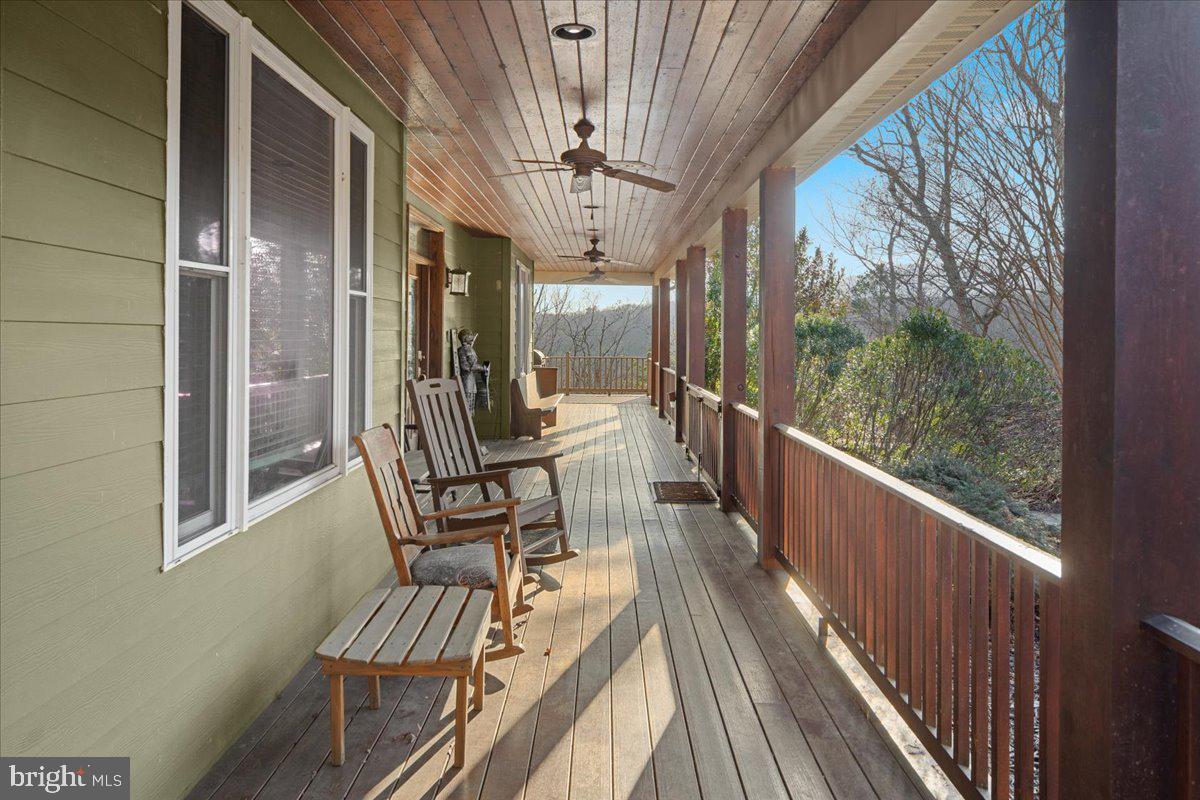 1406 Panhandle Road Bentonville, VA 22610 - Photo 84 of 118 Balcony