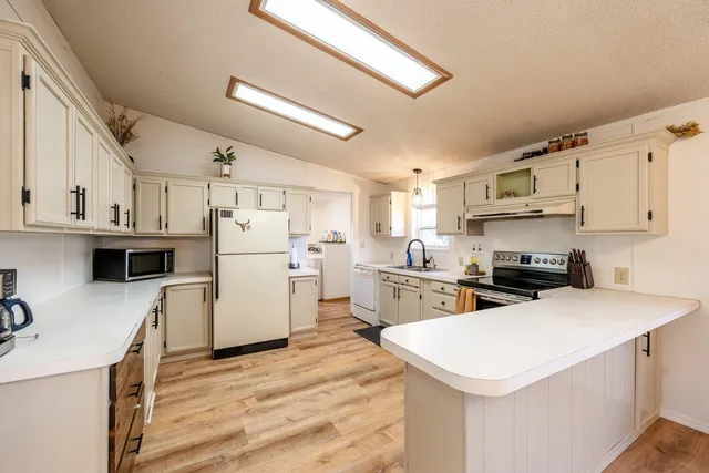 $299,900 | 256 High Street, Buffalo, WY 82834