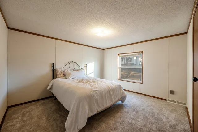 $299,900 | 256 High Street, Buffalo, WY 82834