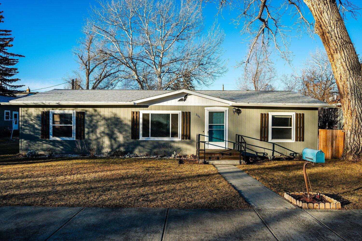 256 High Street Buffalo, WY 82834 - Photo 22 of 31 26