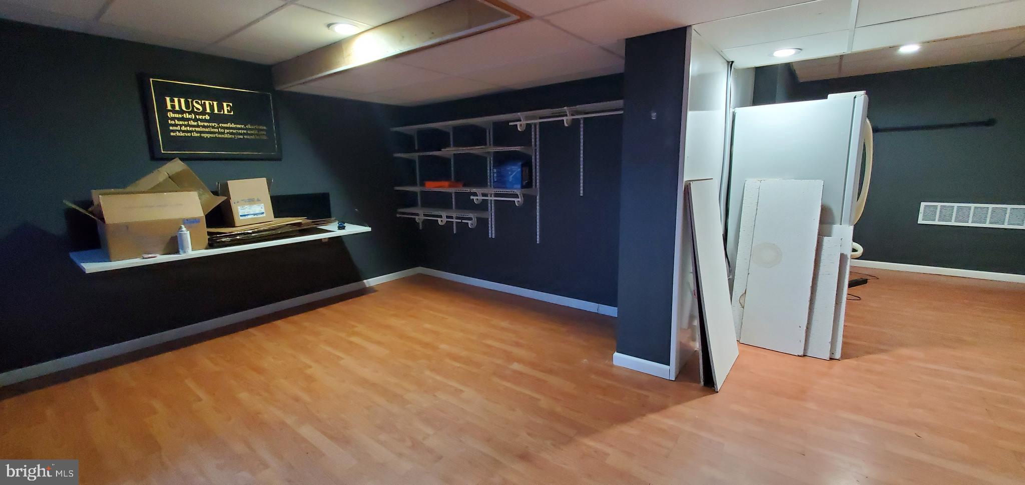 49 Villa Avenue Boyertown, PA 19512 - Photo 21 of 30 a kitchen with stainless steel appliances a refrigerator and a stove