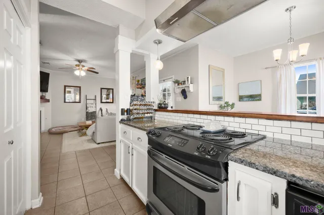 $275,000 | 1752 Manor Oak Drive, Baton Rouge, LA 70810