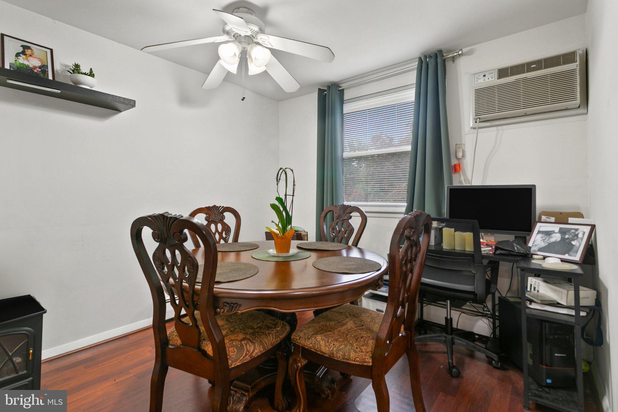 466 Rively Avenue Collingdale, PA 19023 - Photo 10 of 39 2nd Floor Dining Room