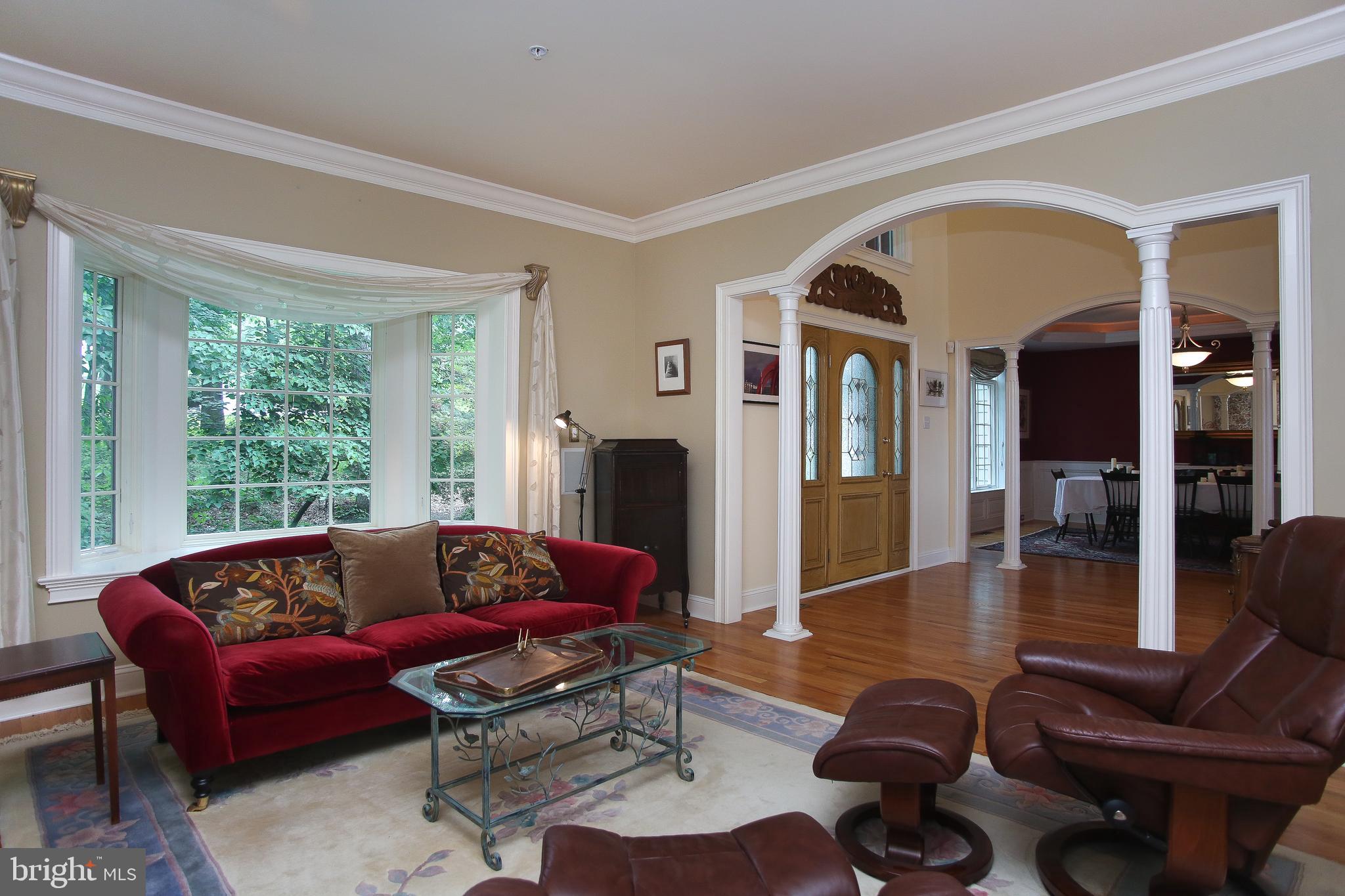 5686 Ridgeview Drive Doylestown, PA 18902 - Photo 13 of 53 Living Room